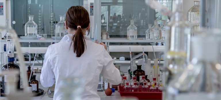 limpieza de laboratorios